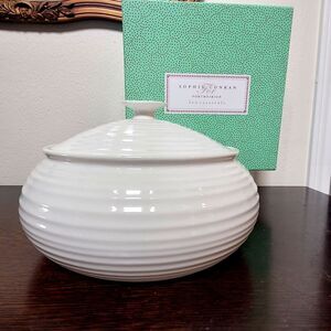 Portmeirion Sophie Conran White 3 Quart Casserole Low Covered Dish Porcelain NEW